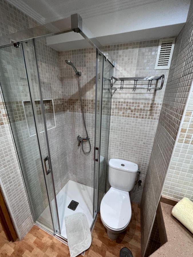 Gatu Villa Elvira Junto Al Hospital Y Playa 2 Dormit Y 2 Banos, Preferente Mayores De 25 Anos Y Familias Кадис Экстерьер фото
